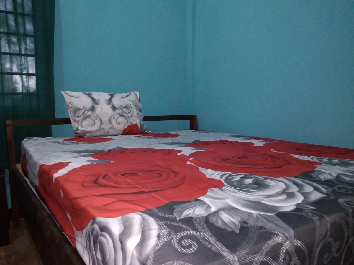 Breeze Hostel Kuta  Екстериор снимка