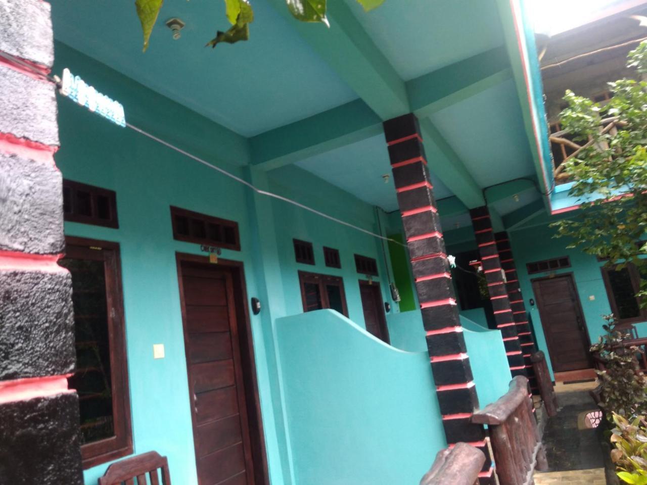 Breeze Hostel Kuta  Екстериор снимка